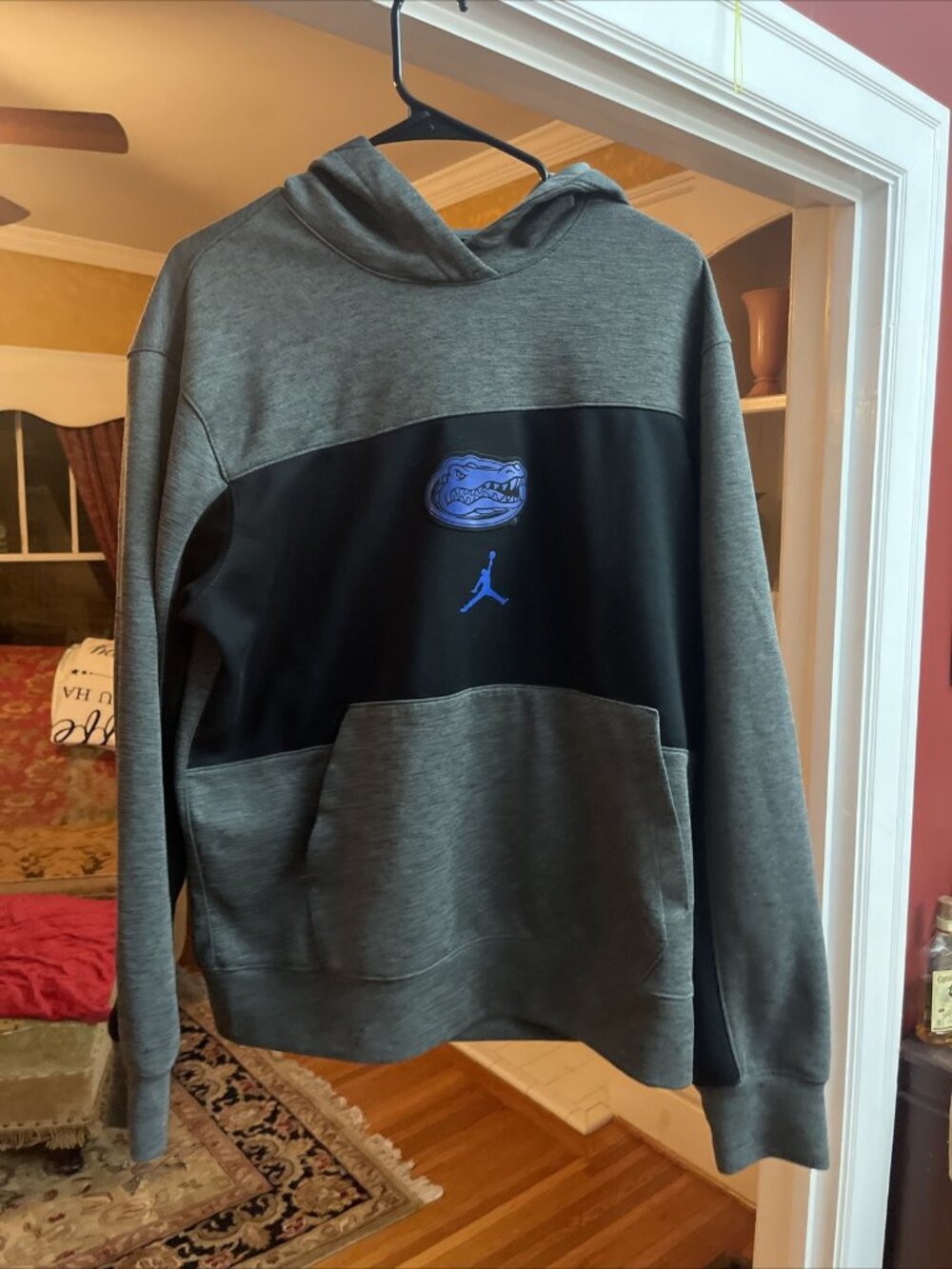 NIKE JORDAN Men's M Gray Florida Blue Gator Jumpman Pullover Athletic Hoodie